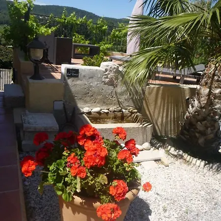 بيت ضيافة Maison D'hotes La Bastidaine *
