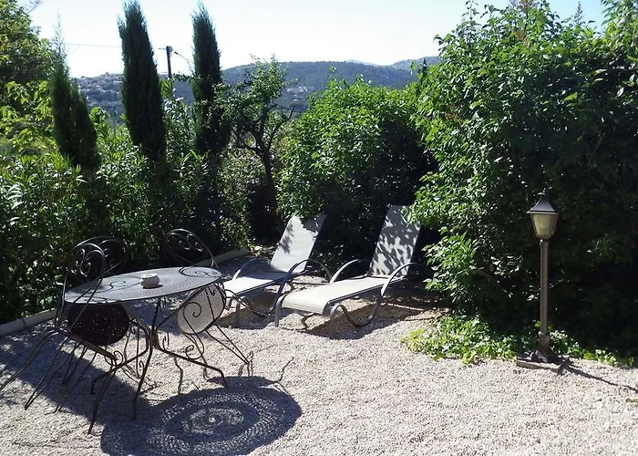 Maison D'hotes La Bastidaine *