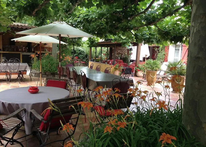 Maison d'hôtes Maison D'hôtes La Bastidaine